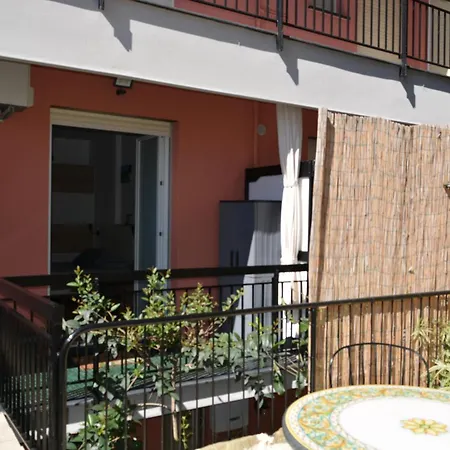 Apartment/studio Il Girasole Рапалло